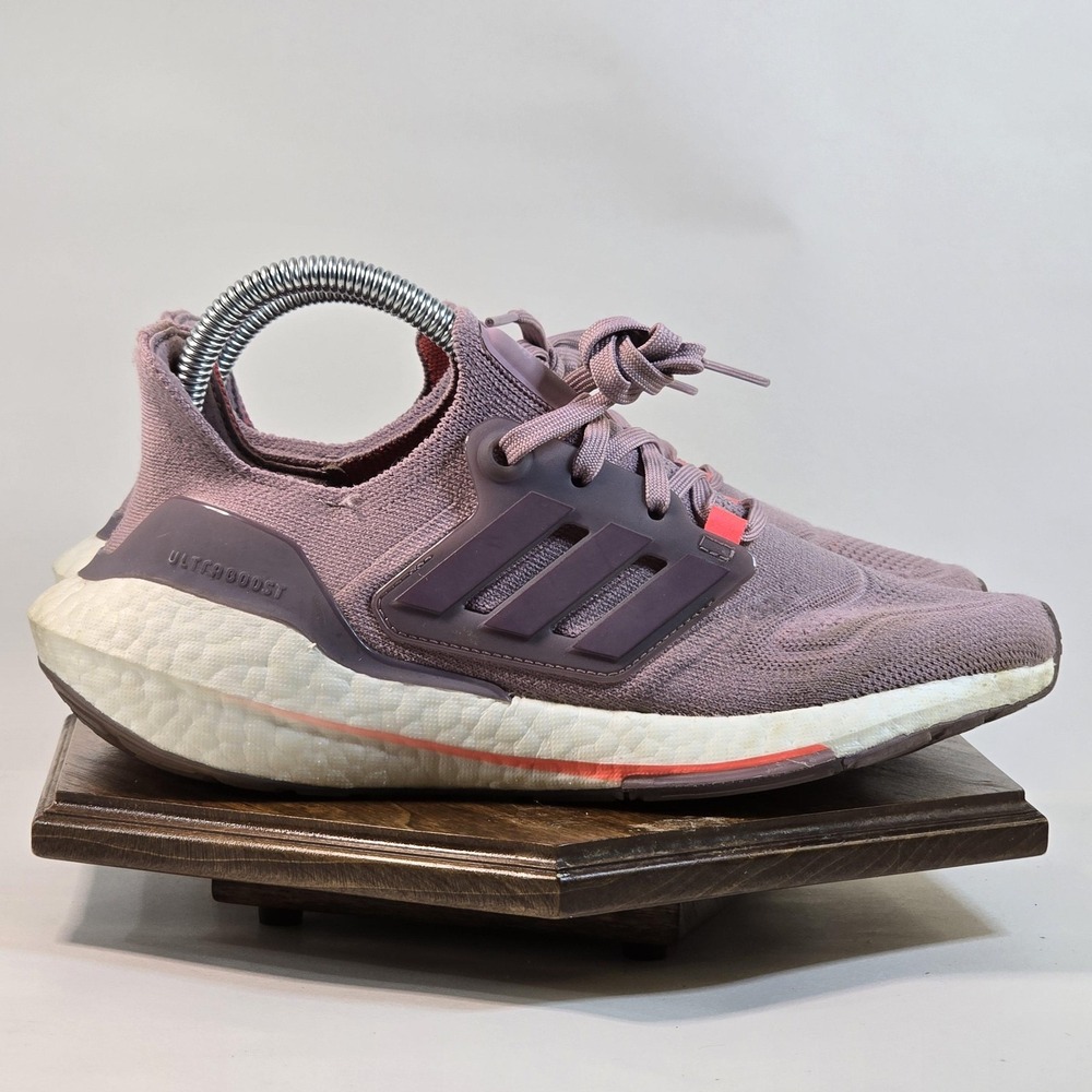 Adidas Ultraboost Shoes Womens Size 6.5 Purple GX5588 Running Knit Boost Comfort
